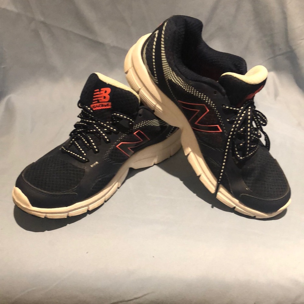 New Balance comfort ride ladies 7.5 running shoes
